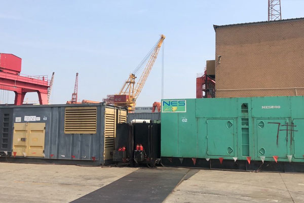 汝阳发电机出租空气滤清器的清洁频率是多少？